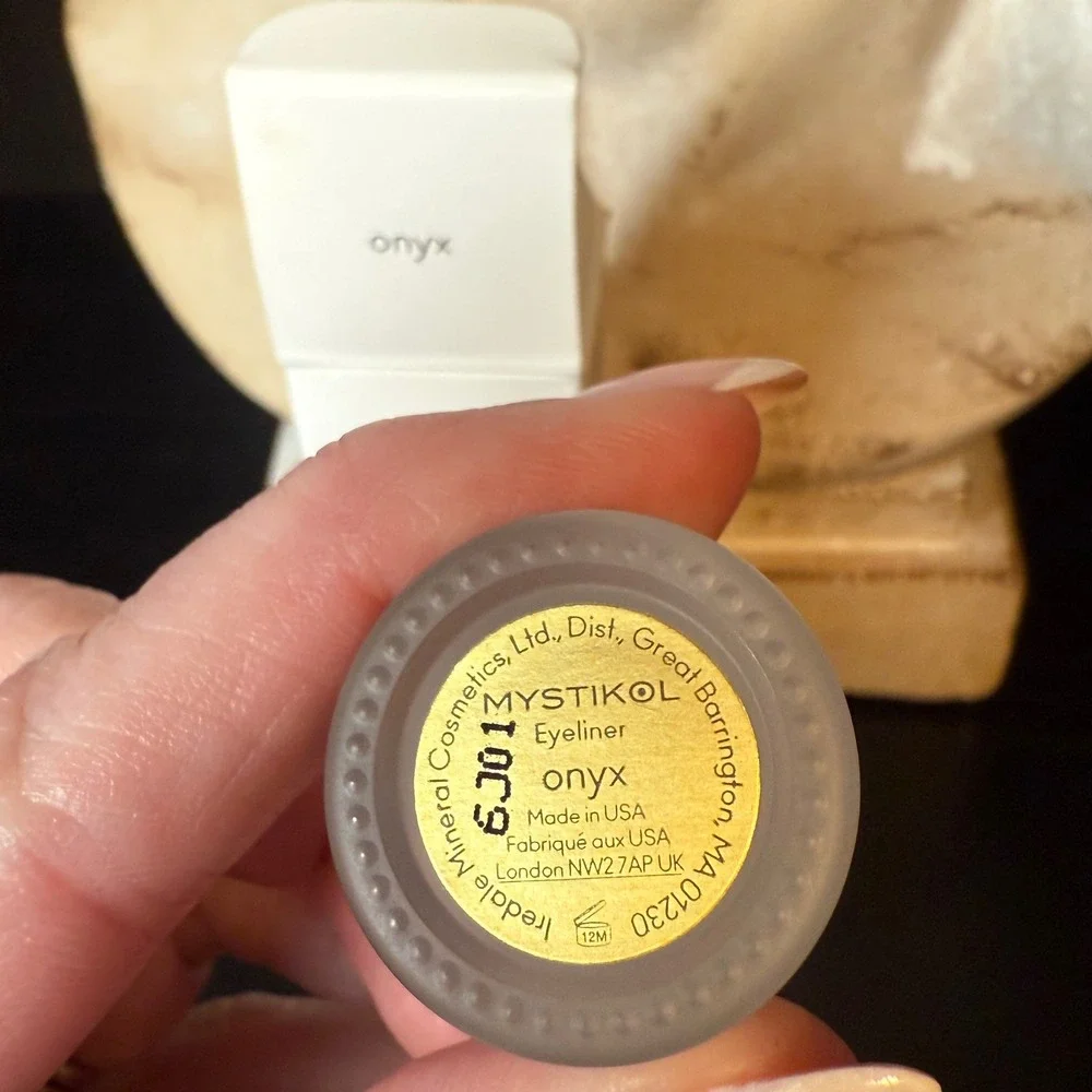 Jane Iredale Mystikol Powdered Eyeliner Onyx Black Cream to Powder New in‎ Box